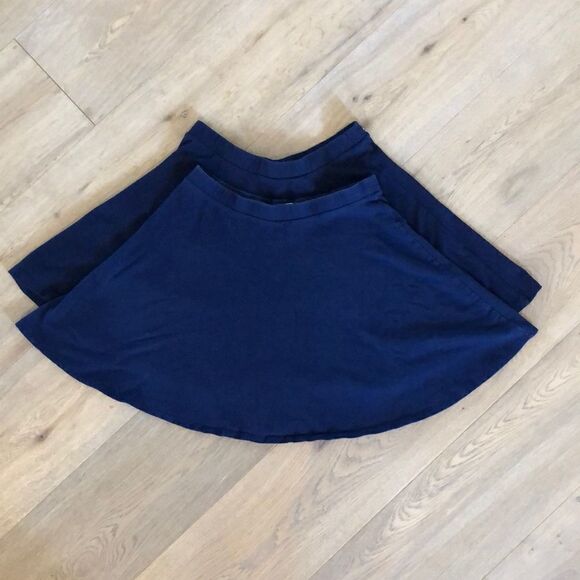 Set of 2 Forever 21 Navy Uniform Circle Skirts, Girls M - Picture 1 of 2